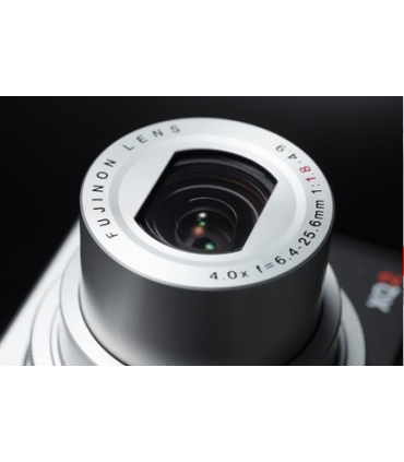 دوربین عکاسی دیجیتال فوجی فیلم Fujifilm XQ2 Digital Camera