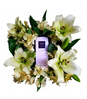 پک هدیه عطر و گل لیلیوم و آلسترومریا