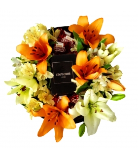 پک هدیه عطر و گل لیلیوم و آلسترومریا با شکلات