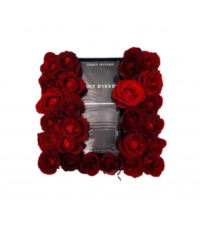 گیفت ست عطر با گل رز قرمز