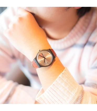 ساعت مچی عقربه ای زنانه و مردانه سواچ Swatch SUOB721