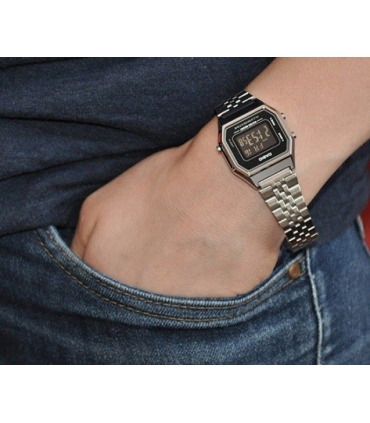 ساعت مچی دیجیتالی زنانه کاسیو Casio LA680WA-1B for women