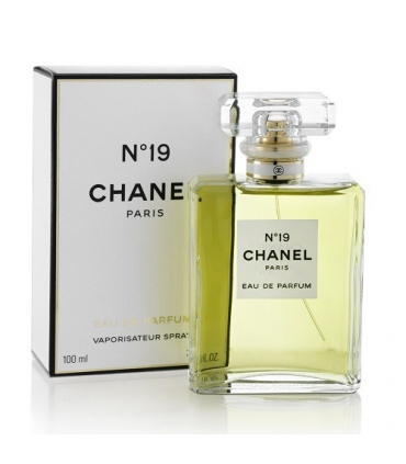 Chanel no 2025 19 perfume