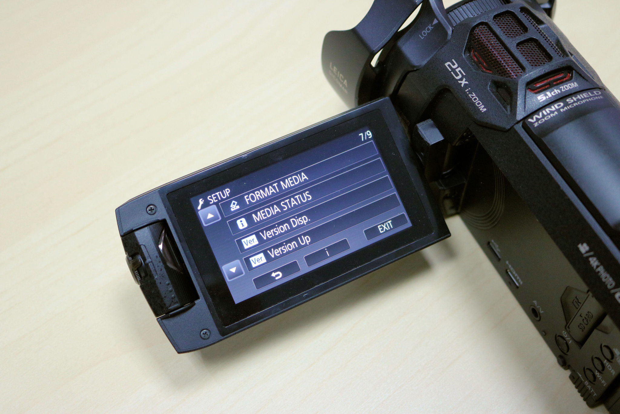 دوربین WXF990